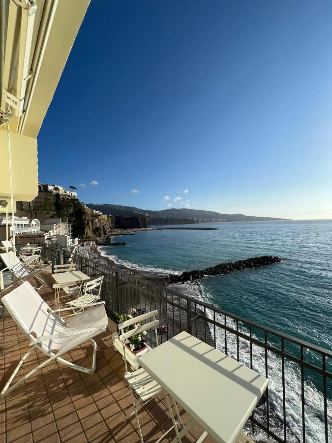 Villa Residenza Mare Di Sotto Sorrento Meta Exterior foto